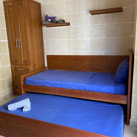 2 Bedroom Apartment In Qala - Gozo Exteriör bild