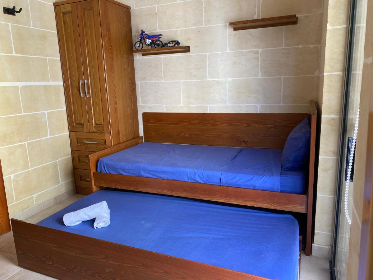 2 Bedroom Apartment In Qala - Gozo Exteriör bild