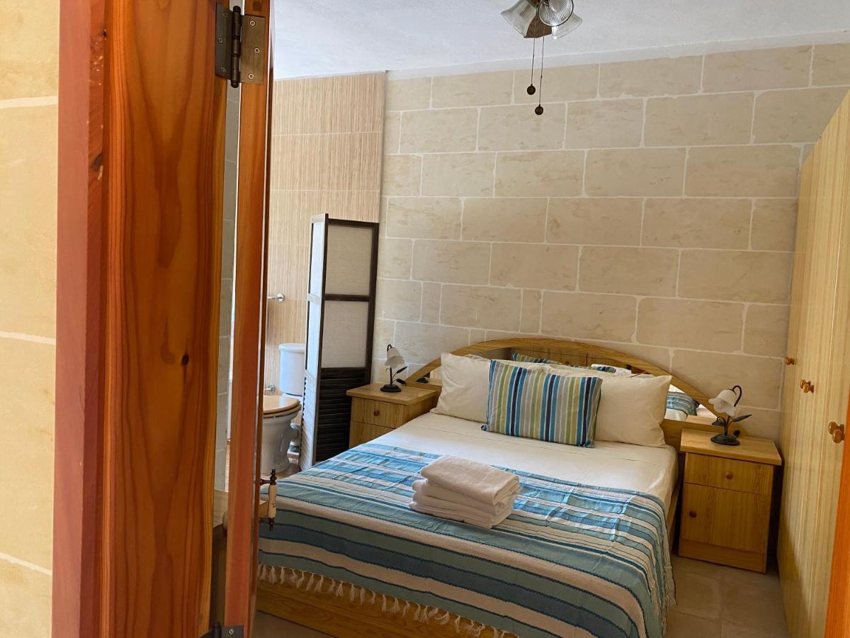 2 Bedroom Apartment In Qala - Gozo Exteriör bild